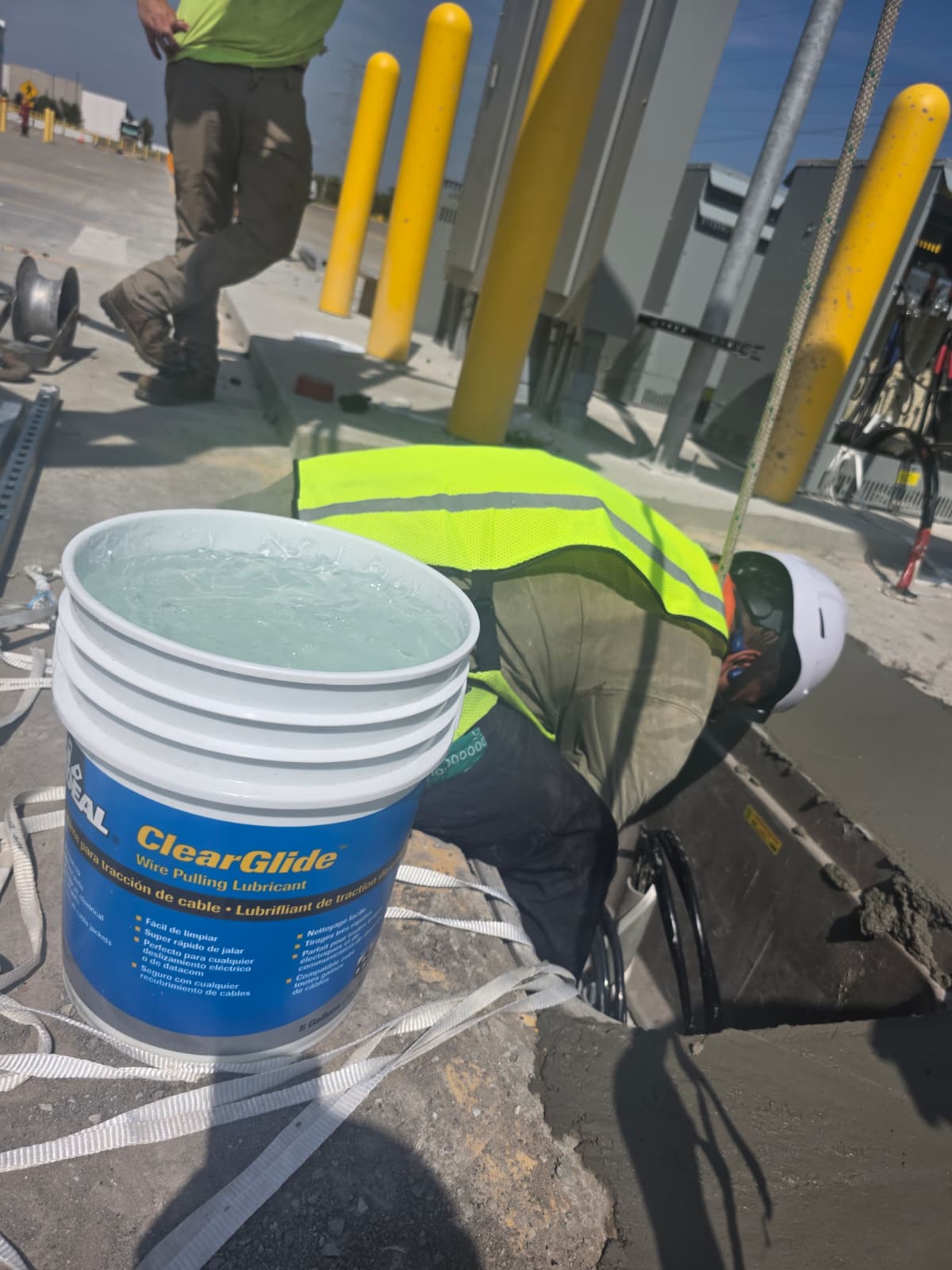 VMC crew performing wire pull at solar energy site